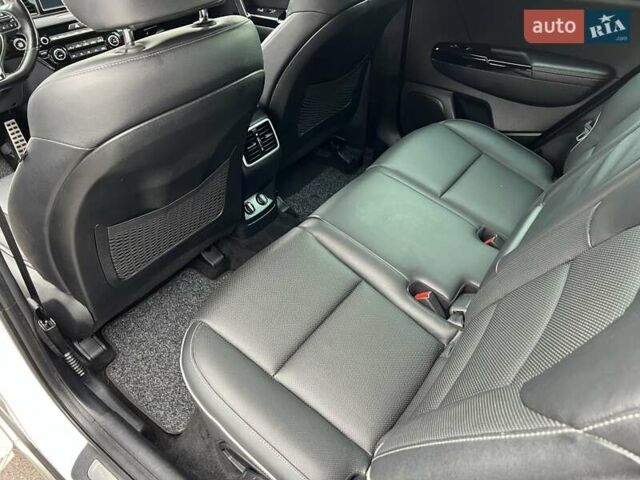 Белый Киа Sportage, объемом двигателя 1.59 л и пробегом 150 тыс. км за 17900 $, фото 104 на Automoto.ua