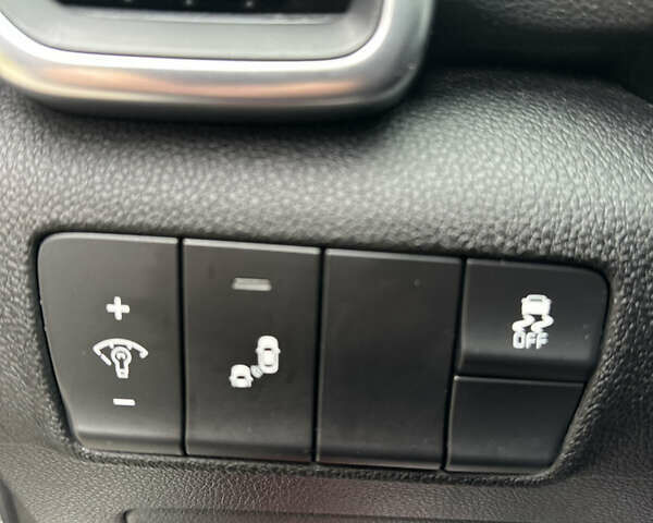 Белый Киа Sportage, объемом двигателя 2 л и пробегом 157 тыс. км за 20500 $, фото 12 на Automoto.ua