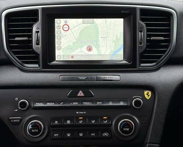 Белый Киа Sportage, объемом двигателя 2 л и пробегом 227 тыс. км за 15950 $, фото 26 на Automoto.ua