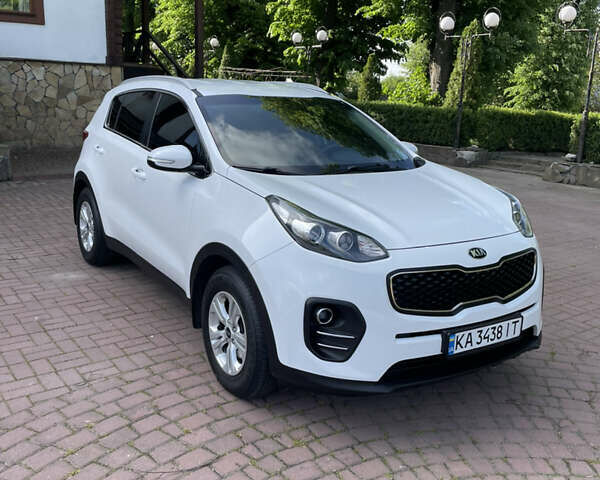 Білий Кіа Sportage, об'ємом двигуна 1.69 л та пробігом 178 тис. км за 16700 $, фото 11 на Automoto.ua