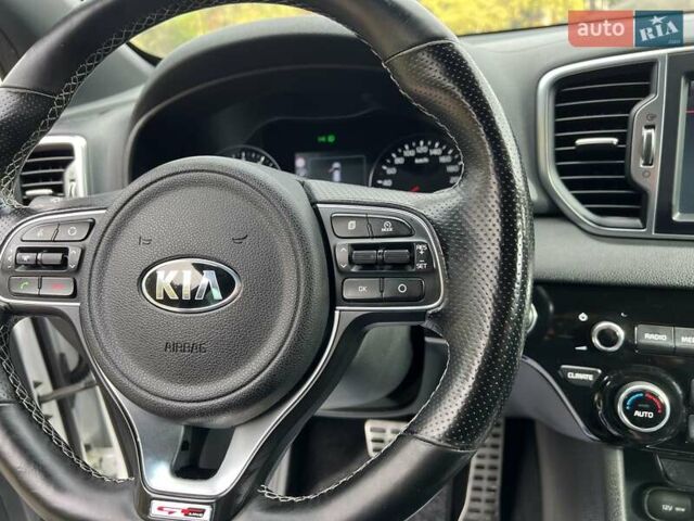 Белый Киа Sportage, объемом двигателя 1.59 л и пробегом 150 тыс. км за 17900 $, фото 69 на Automoto.ua