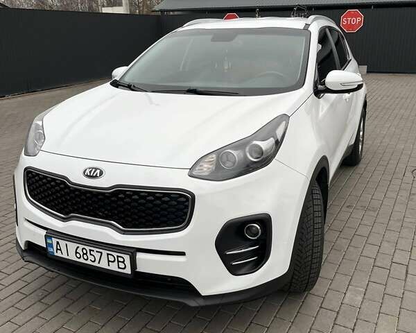 Белый Киа Sportage, объемом двигателя 1.69 л и пробегом 284 тыс. км за 15500 $, фото 2 на Automoto.ua