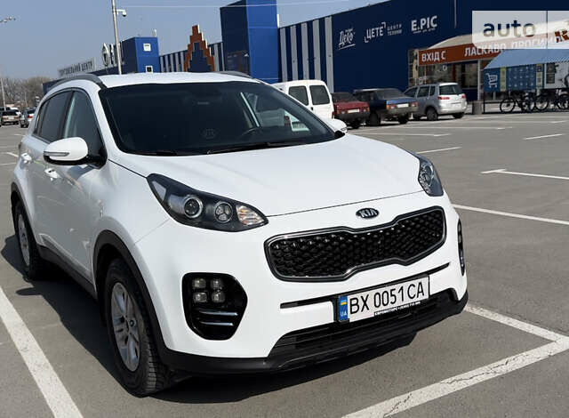 Білий Кіа Sportage, об'ємом двигуна 1.69 л та пробігом 86 тис. км за 18000 $, фото 2 на Automoto.ua