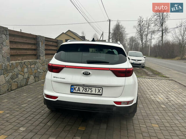 Белый Киа Sportage, объемом двигателя 2 л и пробегом 119 тыс. км за 18300 $, фото 2 на Automoto.ua