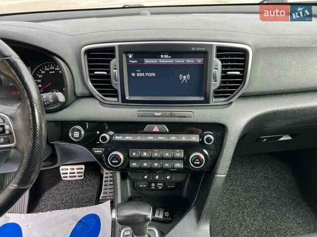 Белый Киа Sportage, объемом двигателя 1.59 л и пробегом 150 тыс. км за 17900 $, фото 72 на Automoto.ua