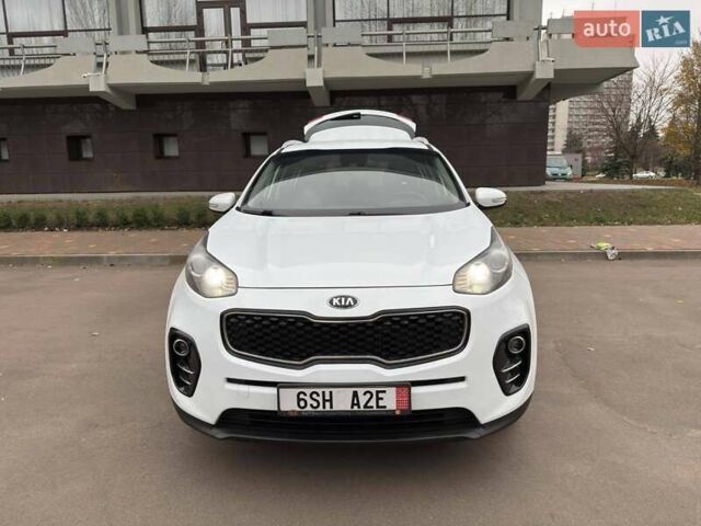 Белый Киа Sportage, объемом двигателя 2 л и пробегом 227 тыс. км за 15950 $, фото 12 на Automoto.ua