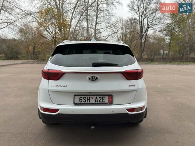 Белый Киа Sportage, объемом двигателя 2 л и пробегом 227 тыс. км за 15950 $, фото 38 на Automoto.ua