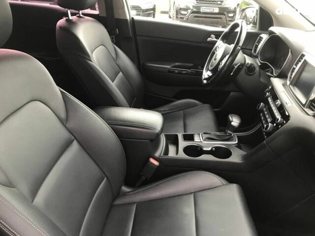 Білий Кіа Sportage, об'ємом двигуна 2 л та пробігом 193 тис. км за 19290 $, фото 16 на Automoto.ua