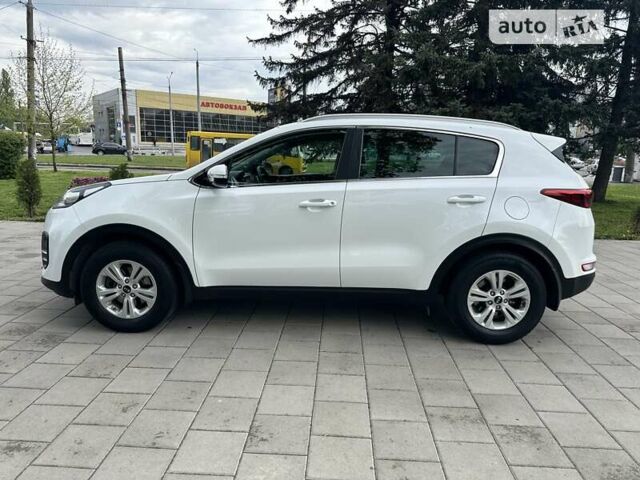 Белый Киа Sportage, объемом двигателя 1.7 л и пробегом 57 тыс. км за 16999 $, фото 7 на Automoto.ua