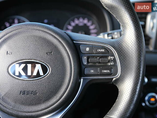 Белый Киа Sportage, объемом двигателя 2 л и пробегом 96 тыс. км за 18500 $, фото 17 на Automoto.ua