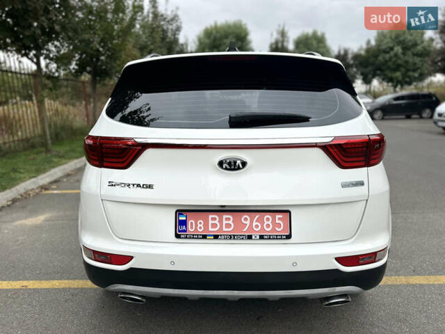 Белый Киа Sportage, объемом двигателя 2 л и пробегом 157 тыс. км за 20500 $, фото 5 на Automoto.ua