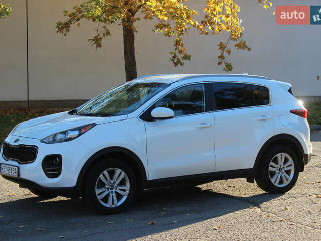 Білий Кіа Sportage, об'ємом двигуна 2 л та пробігом 222 тис. км за 13999 $, фото 2 на Automoto.ua