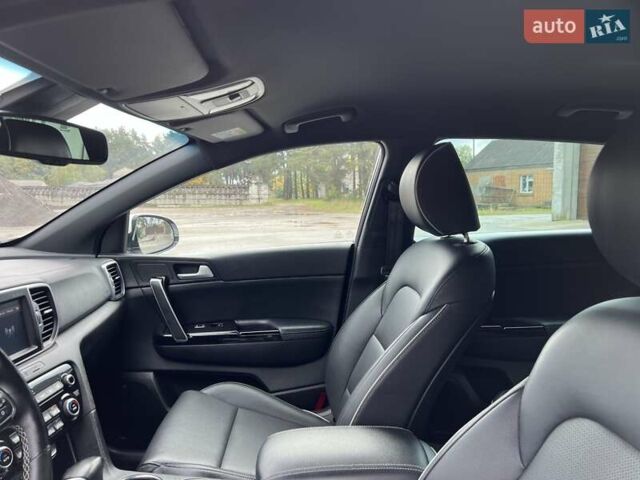 Белый Киа Sportage, объемом двигателя 1.59 л и пробегом 150 тыс. км за 17900 $, фото 61 на Automoto.ua