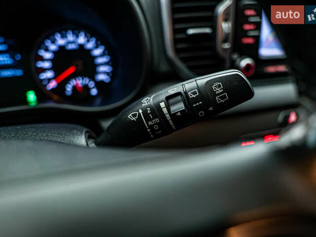 Белый Киа Sportage, объемом двигателя 2 л и пробегом 134 тыс. км за 18181 $, фото 13 на Automoto.ua