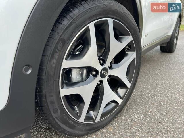 Белый Киа Sportage, объемом двигателя 1.59 л и пробегом 150 тыс. км за 17900 $, фото 39 на Automoto.ua