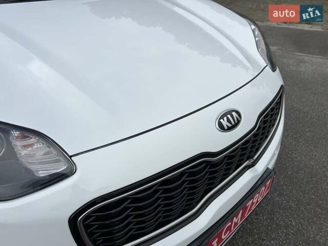 Белый Киа Sportage, объемом двигателя 1.59 л и пробегом 150 тыс. км за 17900 $, фото 54 на Automoto.ua