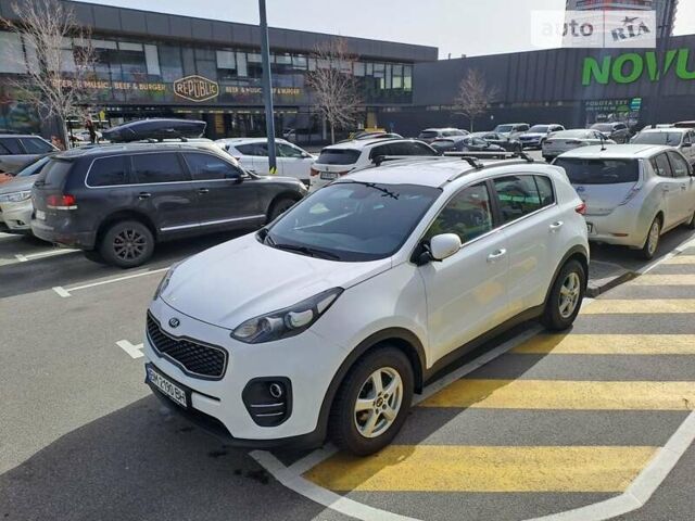 Белый Киа Sportage, объемом двигателя 1.69 л и пробегом 130 тыс. км за 15999 $, фото 6 на Automoto.ua