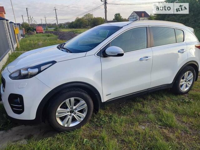 Белый Киа Sportage, объемом двигателя 2 л и пробегом 208 тыс. км за 19300 $, фото 8 на Automoto.ua