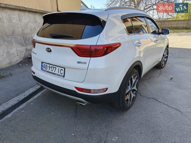 Белый Киа Sportage, объемом двигателя 2 л и пробегом 149 тыс. км за 20750 $, фото 6 на Automoto.ua