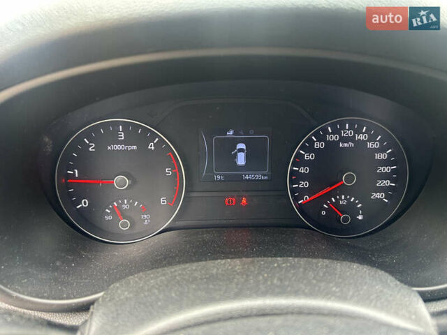 Киа Sportage 2017 в Львове на Automoto.ua Белый Киа Sportage, объемом двигателя 1.7 л и пробегом 144 тыс. км за 15500 $, фото 2 на Automoto.ua