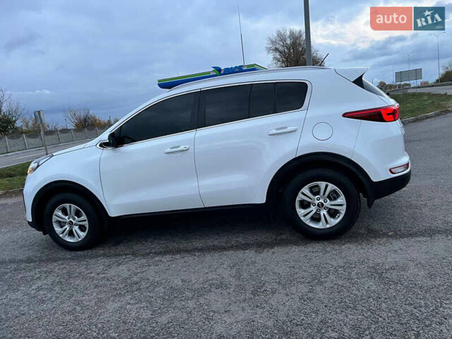 Белый Киа Sportage, объемом двигателя 1.59 л и пробегом 130 тыс. км за 14900 $, фото 26 на Automoto.ua