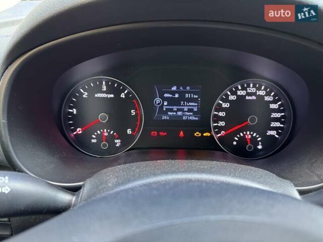 Білий Кіа Sportage, об'ємом двигуна 1.69 л та пробігом 88 тис. км за 18500 $, фото 8 на Automoto.ua