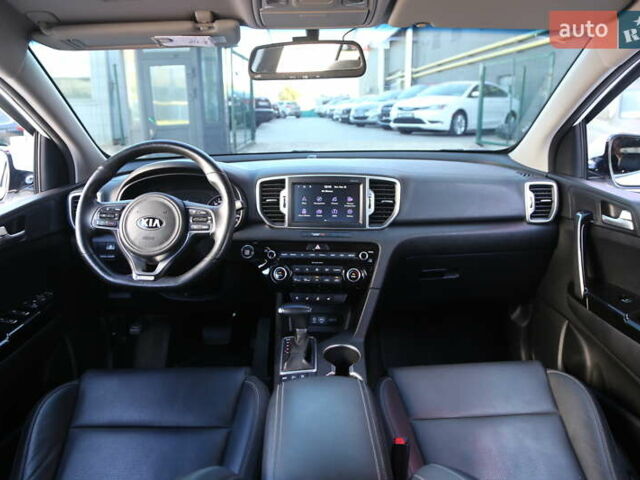 Белый Киа Sportage, объемом двигателя 2 л и пробегом 96 тыс. км за 18500 $, фото 13 на Automoto.ua