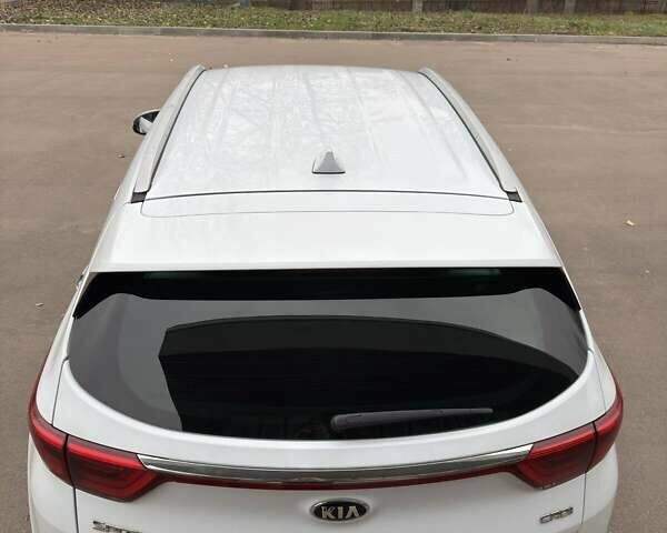 Белый Киа Sportage, объемом двигателя 2 л и пробегом 227 тыс. км за 15950 $, фото 46 на Automoto.ua