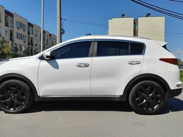 Белый Киа Sportage, объемом двигателя 2 л и пробегом 84 тыс. км за 23500 $, фото 7 на Automoto.ua