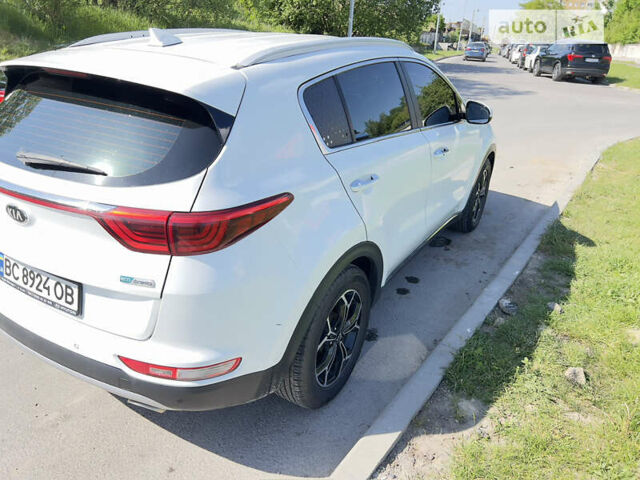 Білий Кіа Sportage, об'ємом двигуна 2 л та пробігом 189 тис. км за 17200 $, фото 15 на Automoto.ua