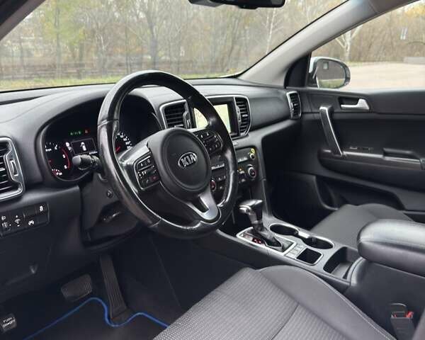 Белый Киа Sportage, объемом двигателя 2 л и пробегом 227 тыс. км за 15950 $, фото 24 на Automoto.ua