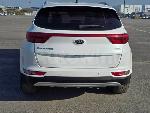 Белый Киа Sportage, объемом двигателя 2 л и пробегом 96 тыс. км за 15000 $, фото 3 на Automoto.ua
