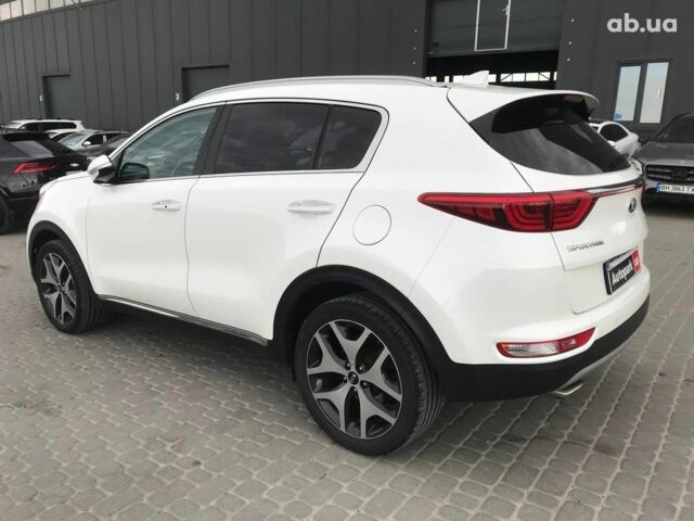 Білий Кіа Sportage, об'ємом двигуна 2 л та пробігом 193 тис. км за 19290 $, фото 10 на Automoto.ua