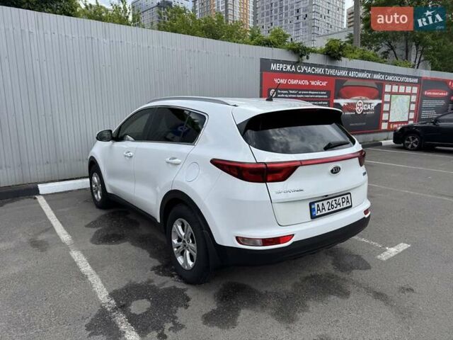 Білий Кіа Sportage, об'ємом двигуна 1.69 л та пробігом 88 тис. км за 18500 $, фото 1 на Automoto.ua