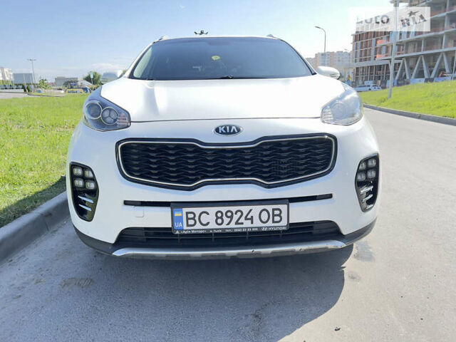 Білий Кіа Sportage, об'ємом двигуна 2 л та пробігом 189 тис. км за 17200 $, фото 5 на Automoto.ua