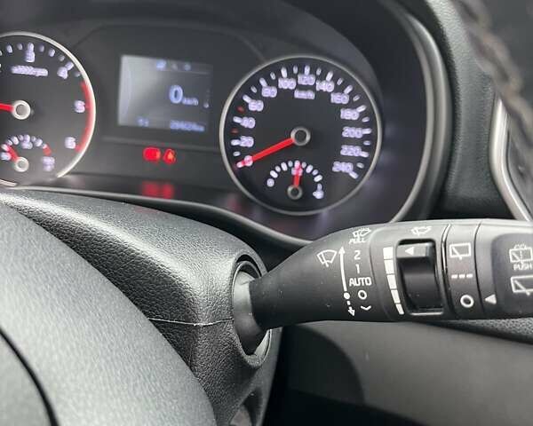 Белый Киа Sportage, объемом двигателя 1.69 л и пробегом 284 тыс. км за 15500 $, фото 20 на Automoto.ua