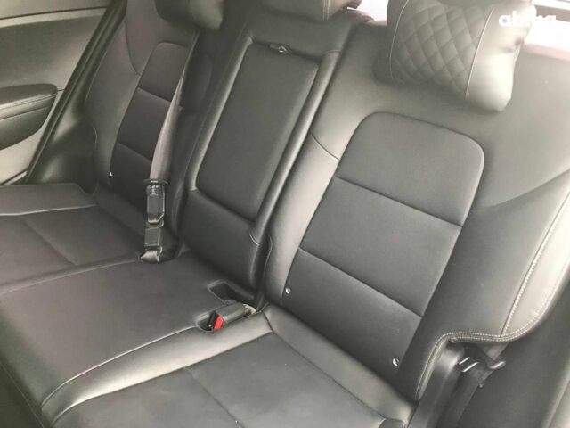 Білий Кіа Sportage, об'ємом двигуна 2 л та пробігом 193 тис. км за 19290 $, фото 19 на Automoto.ua