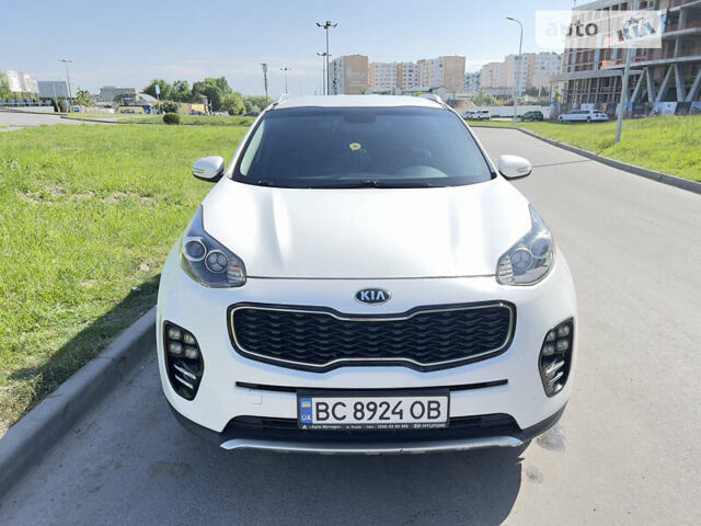 Білий Кіа Sportage, об'ємом двигуна 2 л та пробігом 189 тис. км за 17200 $, фото 4 на Automoto.ua