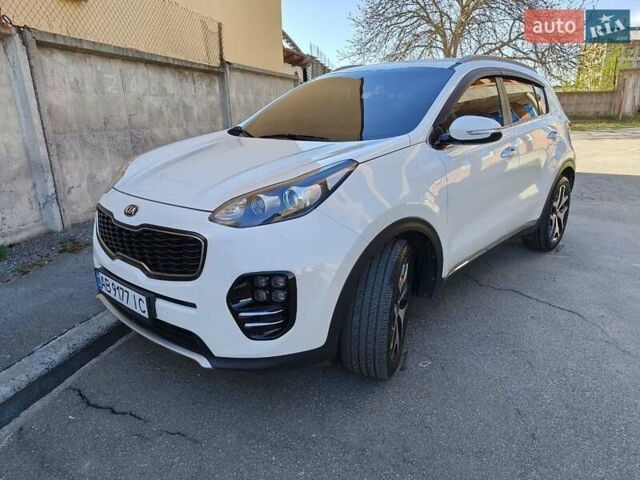 Белый Киа Sportage, объемом двигателя 2 л и пробегом 149 тыс. км за 20750 $, фото 14 на Automoto.ua
