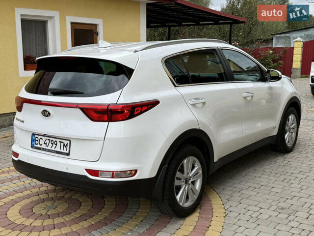Белый Киа Sportage, объемом двигателя 2 л и пробегом 40 тыс. км за 16999 $, фото 5 на Automoto.ua
