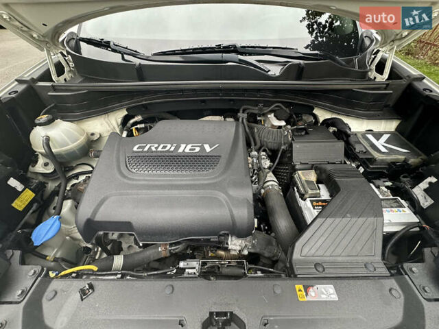 Белый Киа Sportage, объемом двигателя 2 л и пробегом 157 тыс. км за 20500 $, фото 33 на Automoto.ua