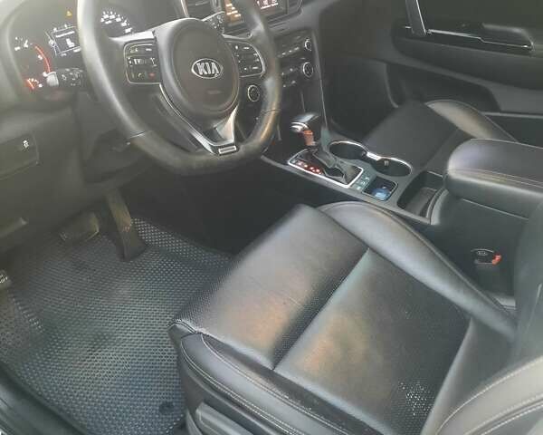 Кіа Sportage 2017 у Житомирі на Automoto.ua Білий Кіа Sportage, об'ємом двигуна 2 л та пробігом 197 тис. км за 20700 $, фото 11 на Automoto.ua