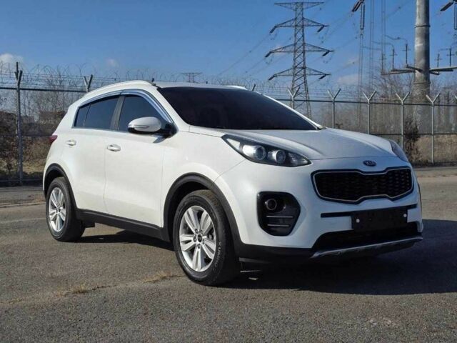Белый Киа Sportage, объемом двигателя 2 л и пробегом 96 тыс. км за 15000 $, фото 1 на Automoto.ua