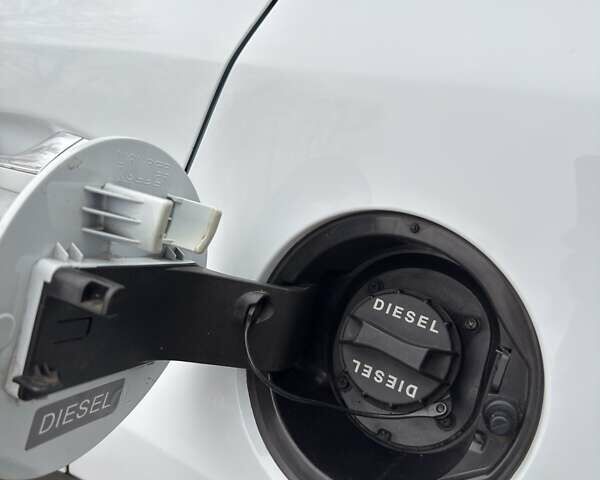 Белый Киа Sportage, объемом двигателя 2 л и пробегом 227 тыс. км за 15950 $, фото 35 на Automoto.ua