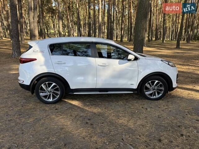 Білий Кіа Sportage, об'ємом двигуна 2 л та пробігом 88 тис. км за 19200 $, фото 12 на Automoto.ua