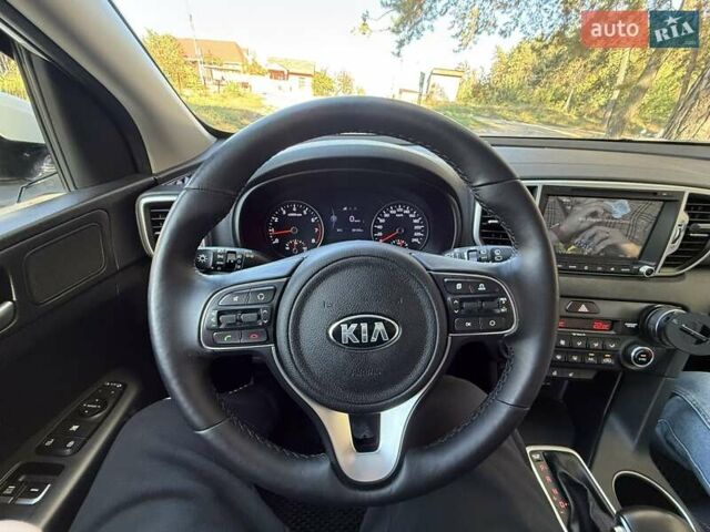 Білий Кіа Sportage, об'ємом двигуна 2 л та пробігом 88 тис. км за 19200 $, фото 32 на Automoto.ua