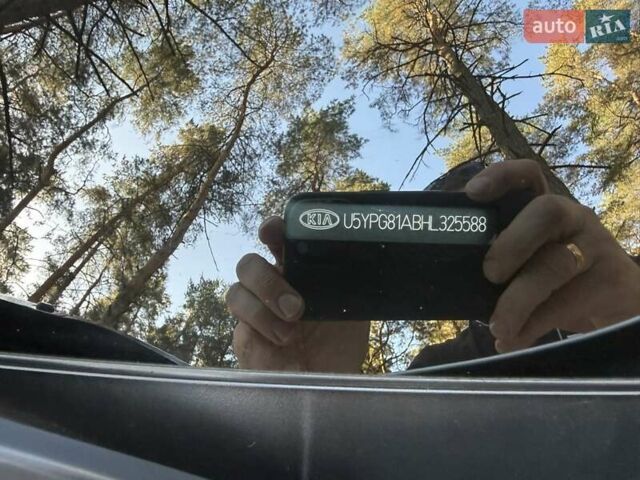 Білий Кіа Sportage, об'ємом двигуна 2 л та пробігом 88 тис. км за 19200 $, фото 30 на Automoto.ua