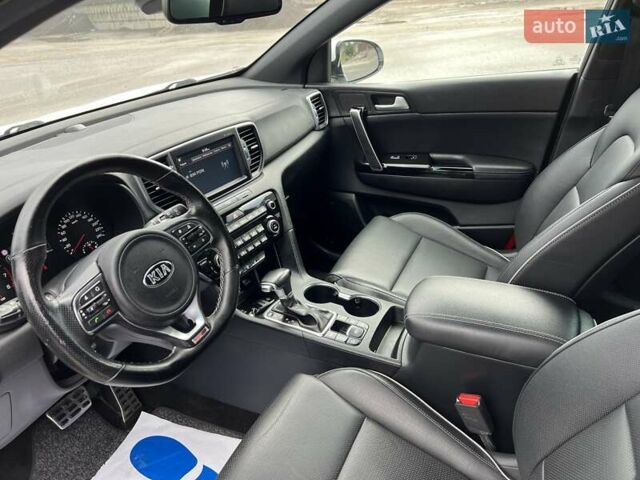 Белый Киа Sportage, объемом двигателя 1.59 л и пробегом 150 тыс. км за 17900 $, фото 60 на Automoto.ua