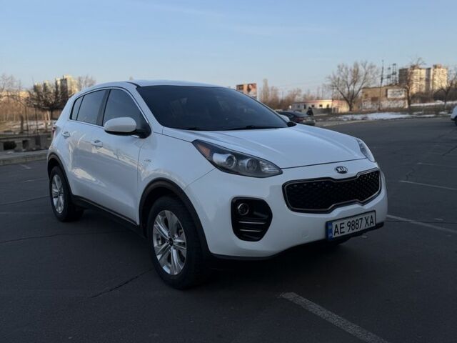 Белый Киа Sportage, объемом двигателя 2.4 л и пробегом 77 тыс. км за 15800 $, фото 1 на Automoto.ua