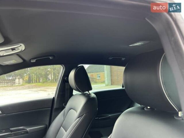Белый Киа Sportage, объемом двигателя 1.59 л и пробегом 150 тыс. км за 17900 $, фото 62 на Automoto.ua